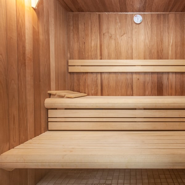 Bespoke_sauna_tylohelo_hollies